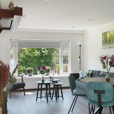 Gezellig En Relaxed Verblijf In Chalet In Putten Op De Veluwe! Exteriér fotografie